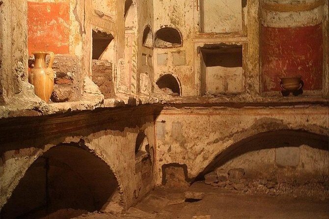 Private 2 hour guided tour of St. Peter's Basilica with Dome - Key Points