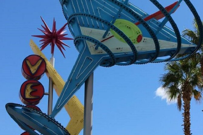 Private 2-Hour Limo Tour of Las Vegas With Champagne - Booking and Reservation Details