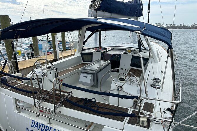 Private 2 Hour Sailboat Sunset Charter - Who Should Book This Cruise?