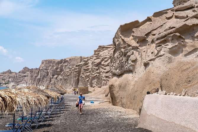 Private 2-Hour Sightseeing Tour in Santorini - Driver Information
