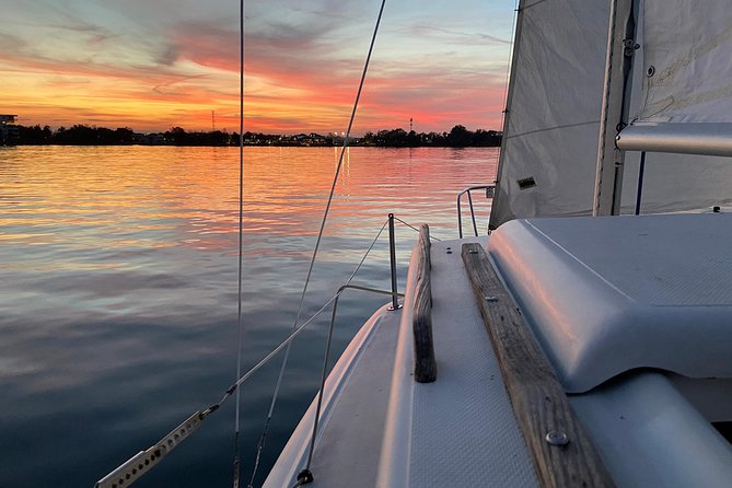 Private 2-Hour Sunset Sailing Tour on Lake Fairview - Reservation Process