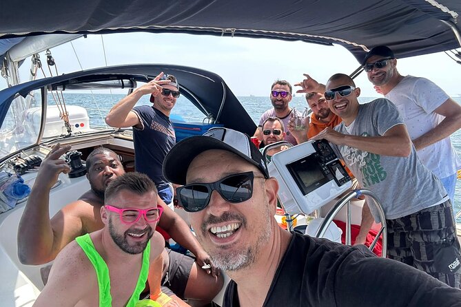 Private 2-Hour Tour of Barcelona on a Sailboat - Meeting Information
