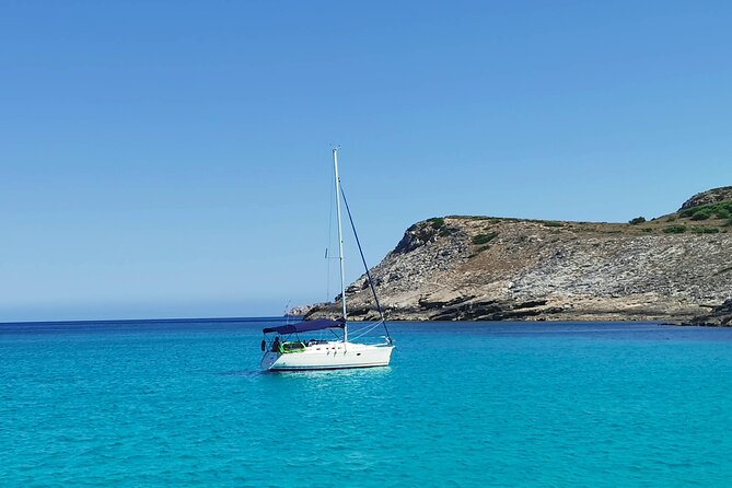 Private 2-Hour Tour of Barcelona on a Sailboat - Tour Experience