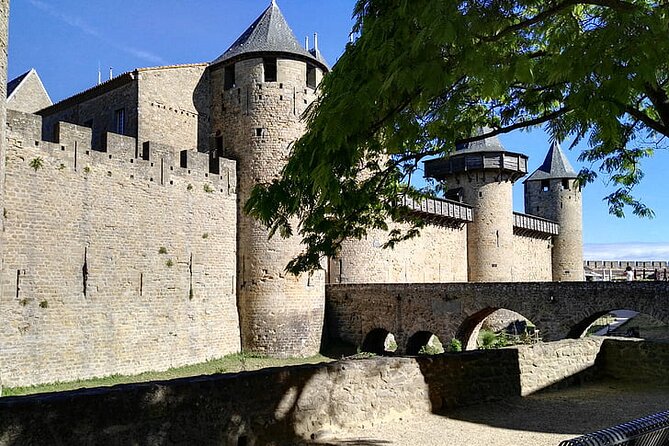Private 2-Hour Walking Tour of Carcassone With Official Tour Guide - Included Attractions and Landmarks