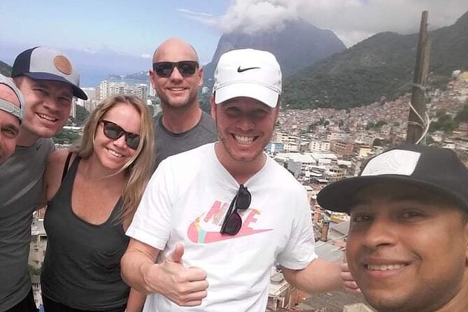 Private 2-Hours Sightseeing Walking Tour in Rocinha and Moto-Taxi - Meeting and Transportation