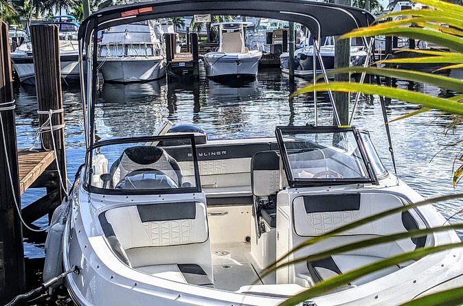 Private 21 Ft Boat Rental in Fort Lauderdale - FAQs