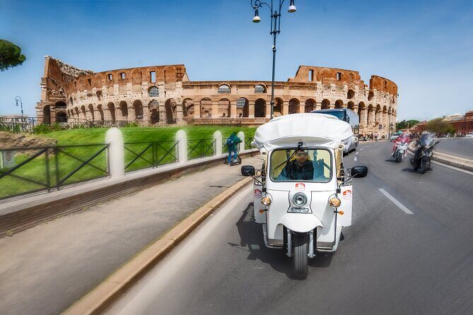 Private: 3 hours ETuk Tour in Rome - The Experience: From Start to Finish