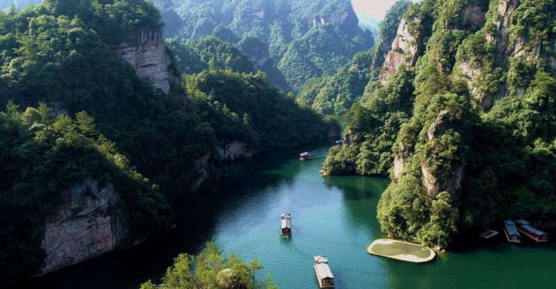 Private 4-Day Zhangjiajie Package Tour Including Tickets - Tour Highlights
