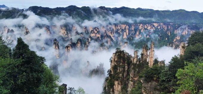 Private 4-Day Zhangjiajie Package Tour Including Tickets - Recommended Attire and Belongings