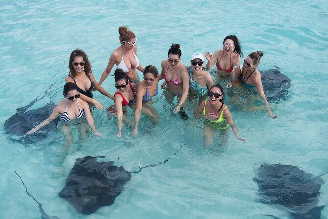 Private 4 hour Catamaran Tour - Discover the Charm of a Private 4-Hour Catamaran Tour in Grand Cayman