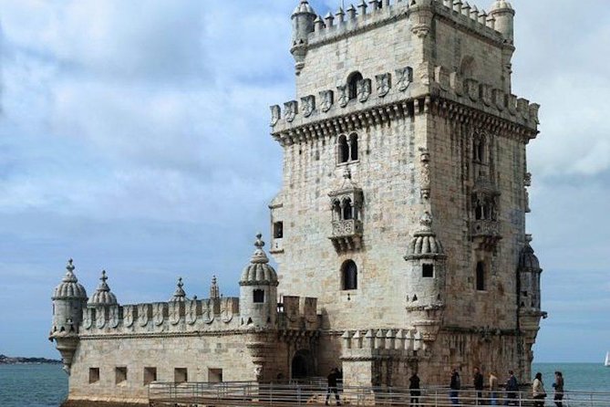 Private 4-Hour City Tour of Lisbon With Driver & Official Guide W/ Hotel Pick up - Reviews
