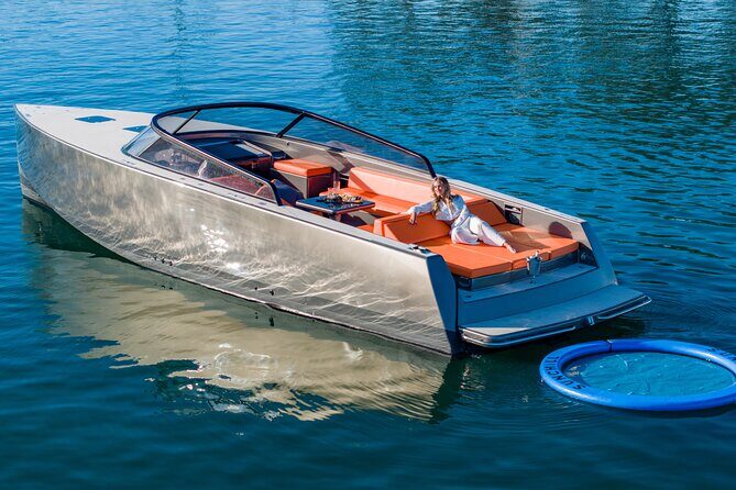 Private 4 hour Cruise to Emerald Bay on 42ft Exotic Yacht for 12 - The Experience from a Traveler’s Perspective