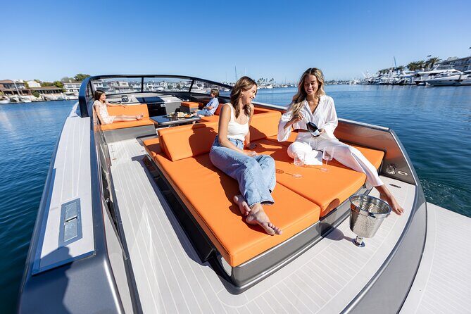 Private 4 hour Cruise to Emerald Bay on 42ft Exotic Yacht for 12 - Who Will Love This Tour?