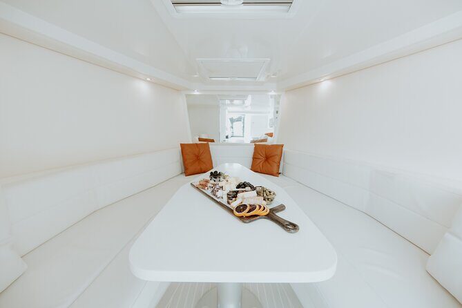 Private 4 hour Cruise to Emerald Bay on 42ft Exotic Yacht for 12 - FAQ