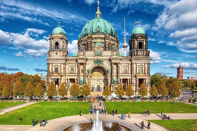 Private 4-Hour Walking Tour of Berlin With Official Tour Guide - Personalized Attention and Flexibility