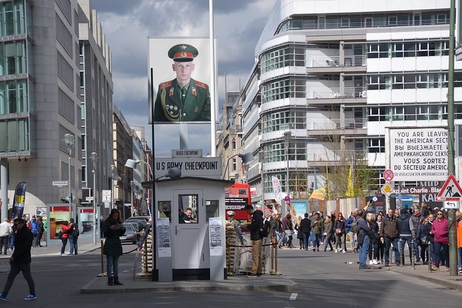 Private 4-Hour Walking Tour of Berlin With Official Tour Guide - Positive Traveler Feedback and Reviews