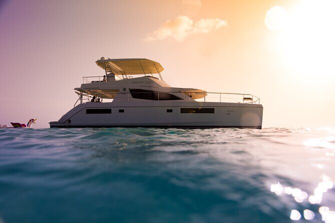 Private 51' Leopard boat Punta Mita Chef & Open Bar Included - Key Points