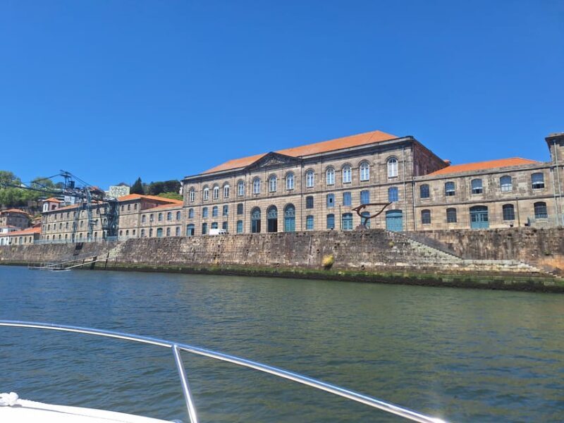 Private 6 Bridges Cruise in Porto with Optional Sunset - FAQs  