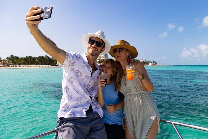 Private 6 Hours Yacht, Cancun to Isla Mujeres - FAQ