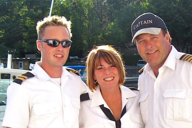 Private 90 Minute 1000 Islands Cruise For Up to 50 People - Frequently Asked Questions (FAQ)