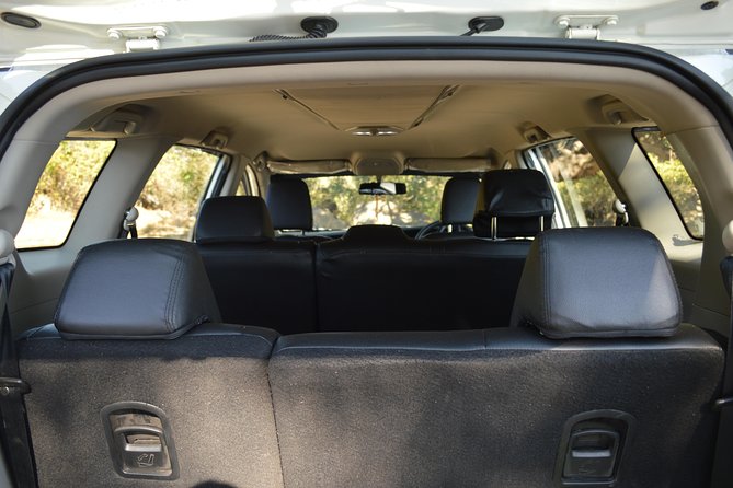 Private A/C Mount Abu Fullday Local Sight Seeing ( 6 Seat A/C Suv) - Accessibility Options