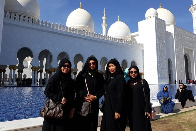 Private Abu Dhabi Sightseeing Tour by Luxury Minivan 6X Person - Booking Details