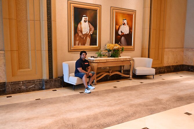 Private Abu Dhabi Sightseeing Tour From Dubai - Pickup and Meeting Information