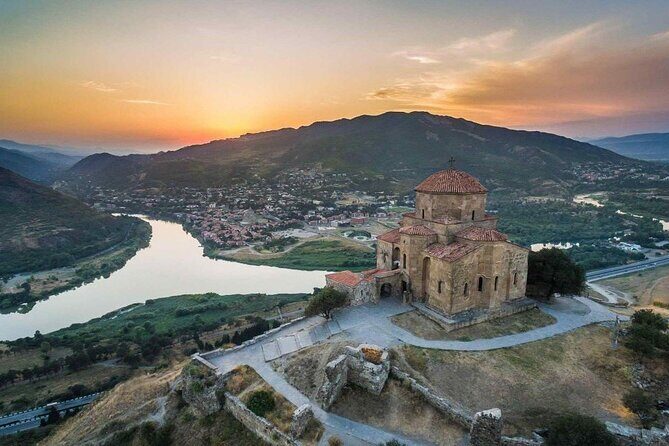 Private Adorable City Tour of Tbilisi - A Walk Through Tbilisi’s Heart: The Private Adorable City Tour