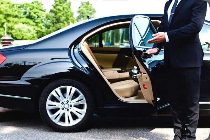 Private Airport and Hotel Transfers: Kingston  Montego Bay - What You Can Expect at Each Step