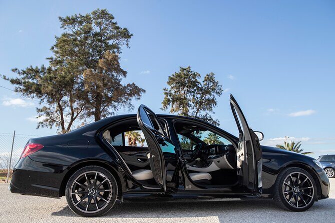 Private Airport, Port and Hotels Transfer in Athens - An In-Depth Look at What to Expect