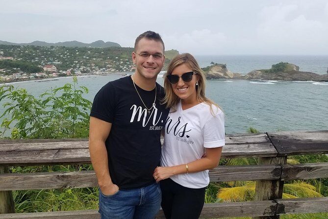 Private Airport/Resort Luxury Transfers - The Comfort of a Private, Air-Conditioned Vehicle