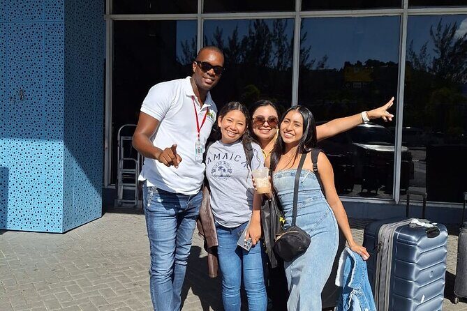 Private Airport Shuttle Taxi Service from MBJ to Montego Bay Area - Arrival and Drop-Off: Smooth and Hassle-Free