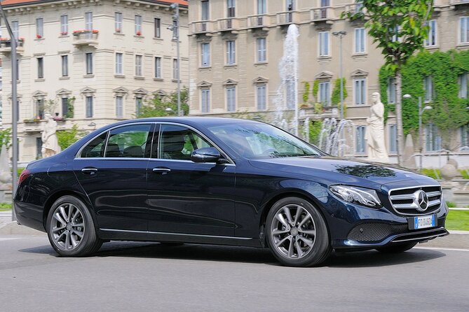 Private Airport Transfer From Bologna Airport to Bologna City - Vehicle and Amenities