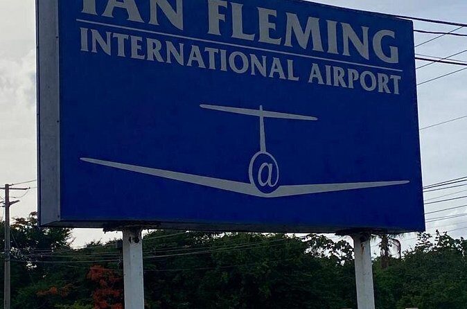 Private Airport Transfer from Ian Fleming Airport to Ocho Rios - Who Should Book This?