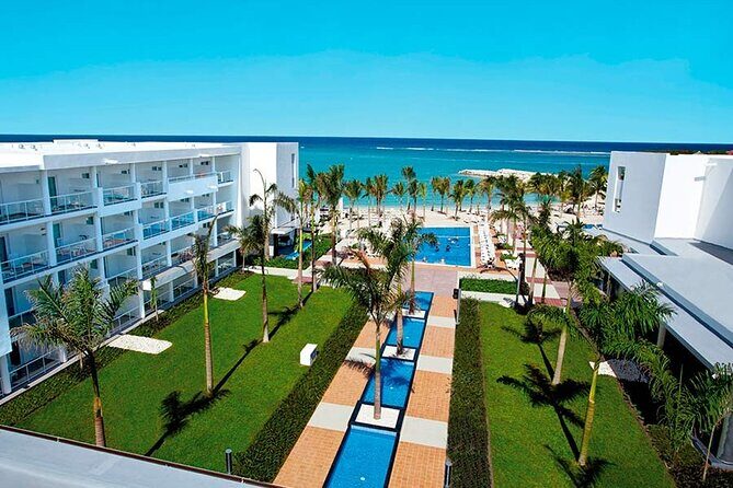 Private Airport Transfer from MBJ to Riu Palace Aquarelle - Meeting Points and Location Details