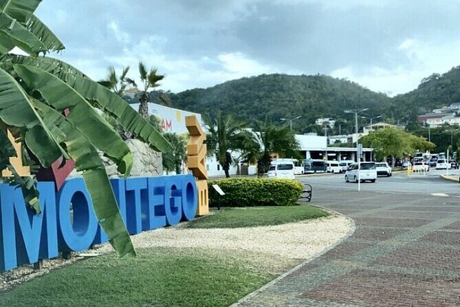 Private Airport transfer from Montego Bay To Ocho Rios . - What to Expect on the Journey