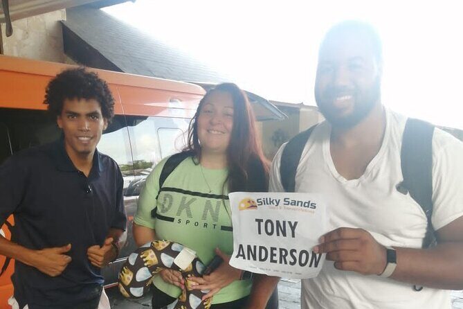 Private Airport Transfer From Punta Cana To Uvero Alto - Meeting Points and Logistics