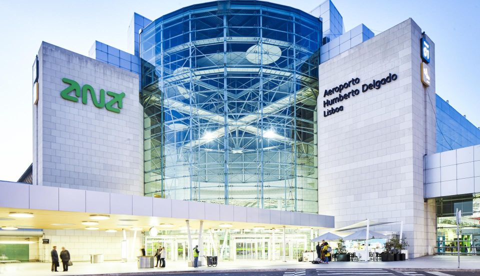 Private Airport Transfer in Lisbon - Included in the Transfer