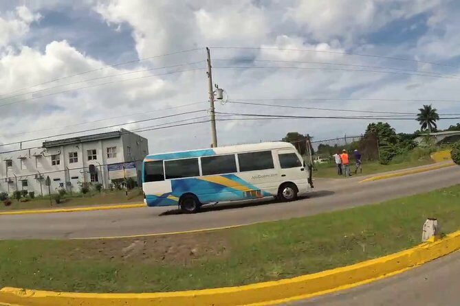 Private Airport Transfer in Montego Bay - Authentic Traveler Experiences