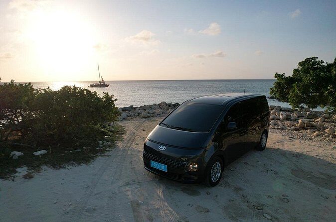 Private Airport Transfer Round-Trip Aruba - FAQs