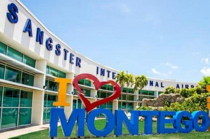 Private Airport Transfer To And From Grand Palladium - The Sum Up