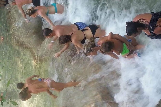 ***PRIVATE Airport Transfer to HOTELS in around RUNAWAY BAY*** - The Sum Up: Is It Worth It?