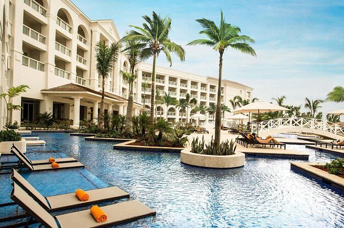 Private Airport Transfer to Hyatt Rose Hall Resort - Who Will Benefit Most?