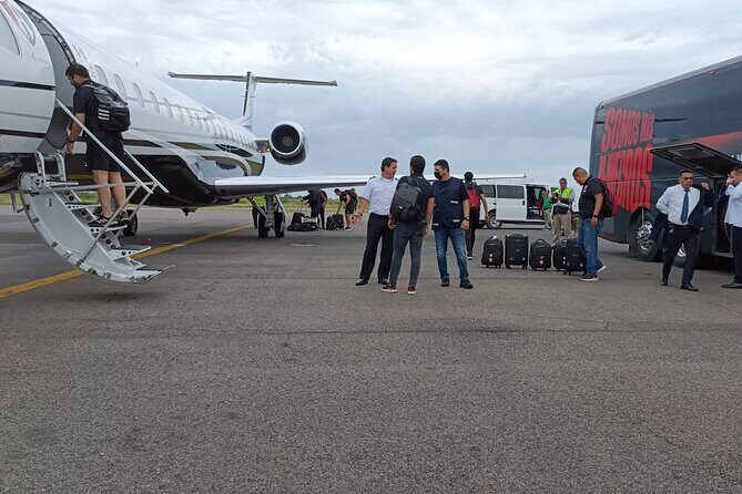 Private Airport Transfer To Mazatlan With Complementary Drinks - Who Should Consider This Service?