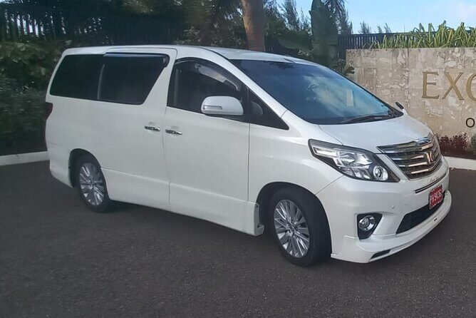 Private Airport Transfer to Negril Roundtrip - Who Should Consider This Service?