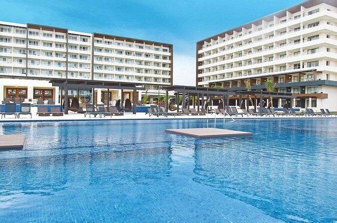 Private Airport Transfer to Royalton Blue Water Resort - Pricing and Value