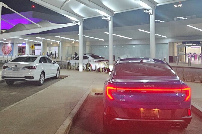 Private Airport Transfer to your Hotel in Oaxaca Capital! - Key Points