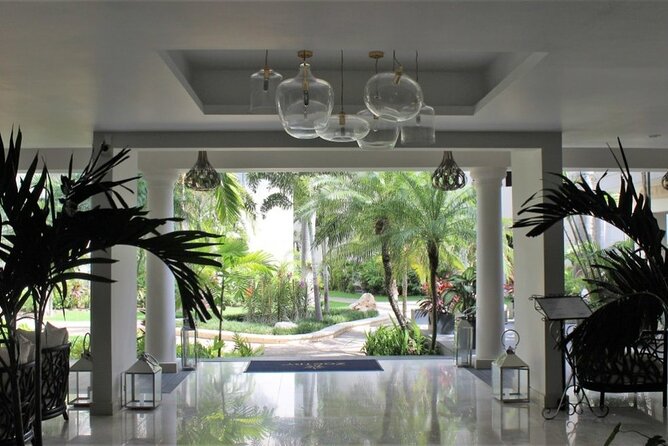 Private Airport Transfer to Zoetry Montego Bay Resort - Pickup and Drop-off