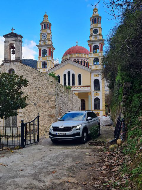 Private Airport Transfers From Chania Airport to Hersonisos - Pricing and Booking Options