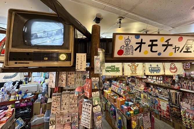 Private Akihabara Retro Tokyo Anime Game Maid Cafe Tour W/ Pickup - Exploring Akihabaras Retro Anime and Gaming Culture